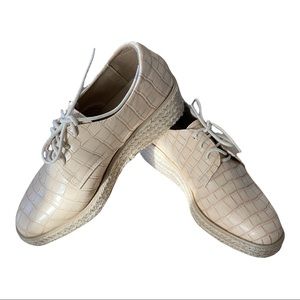 Womens off white shoes with heel size 7